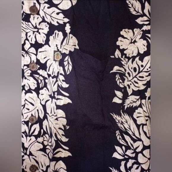Pineapple Connection Hawaiian Men's Shirt Pocket L Navy/WhiteFloral PatternRayon - Picture 4 of 5